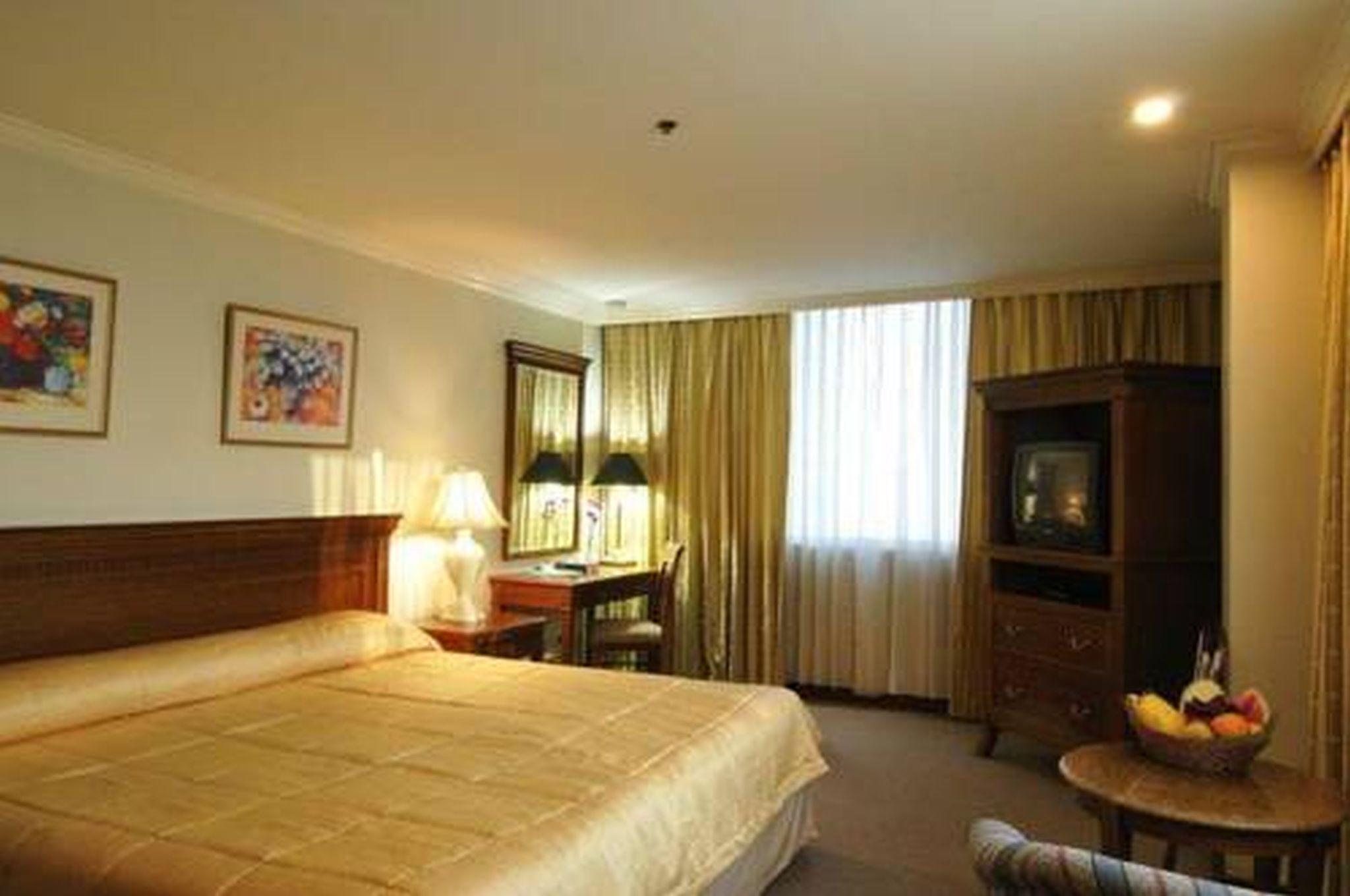 Tiara Oriental Hotel Makati City Exteriér fotografie